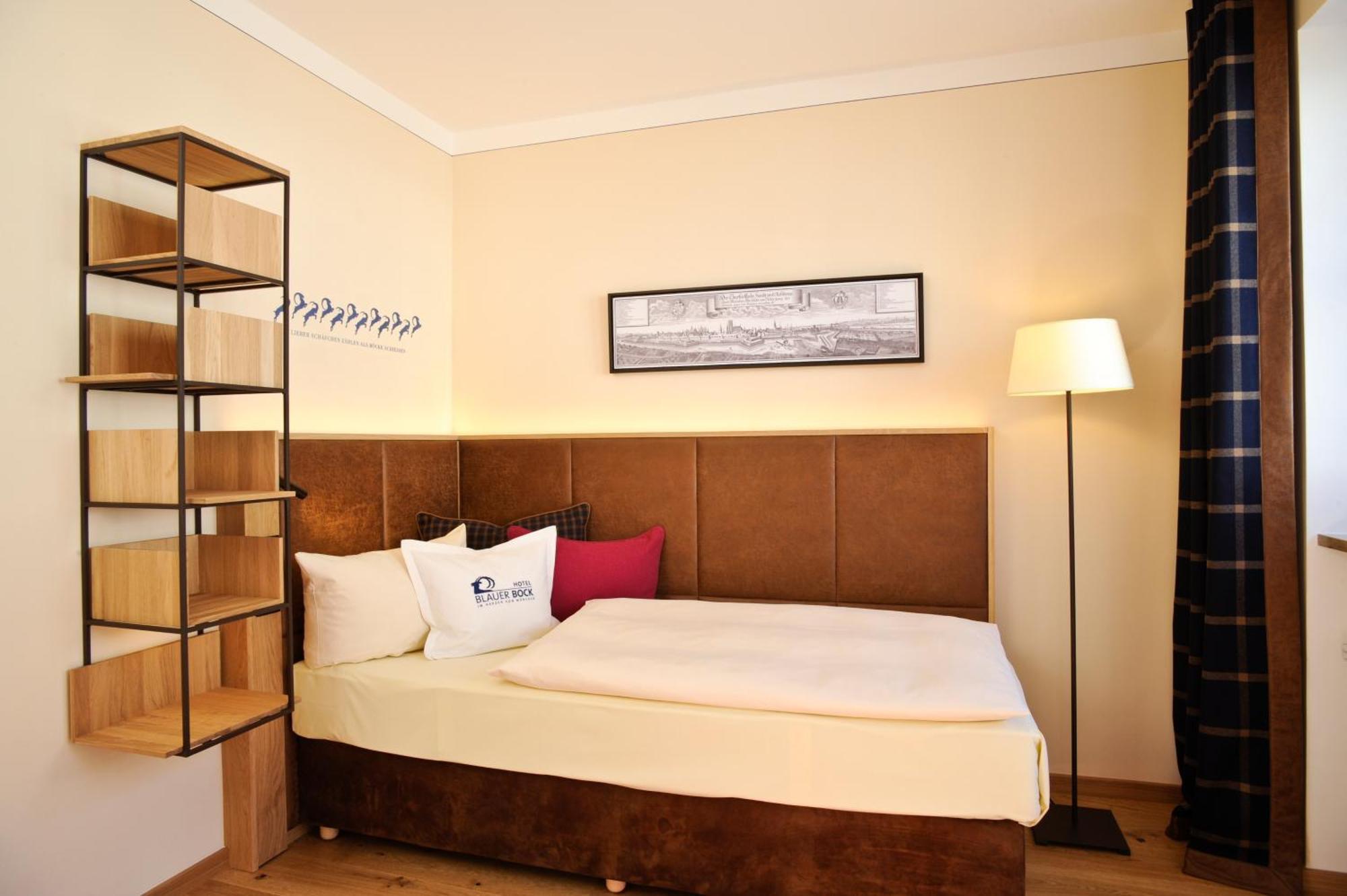 Hotel Blauer Bock Мюнхен Номер фото