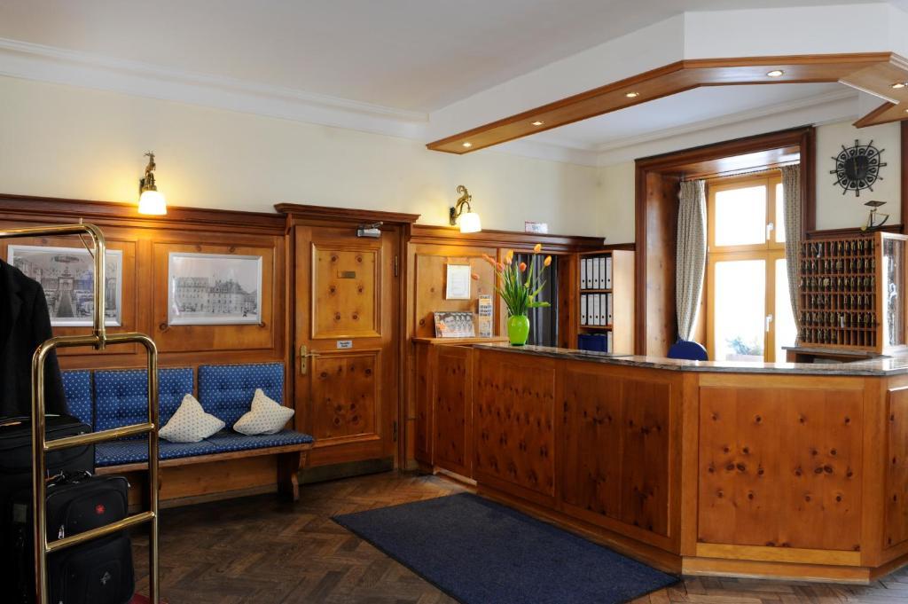 Hotel Blauer Bock Мюнхен Екстер'єр фото